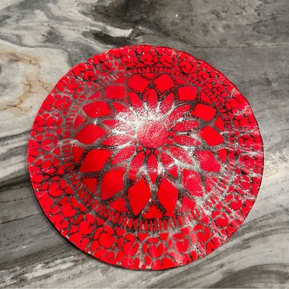Sydenstricker Red Fused Glass 6” Trinket Dish - Picture 6 of 10